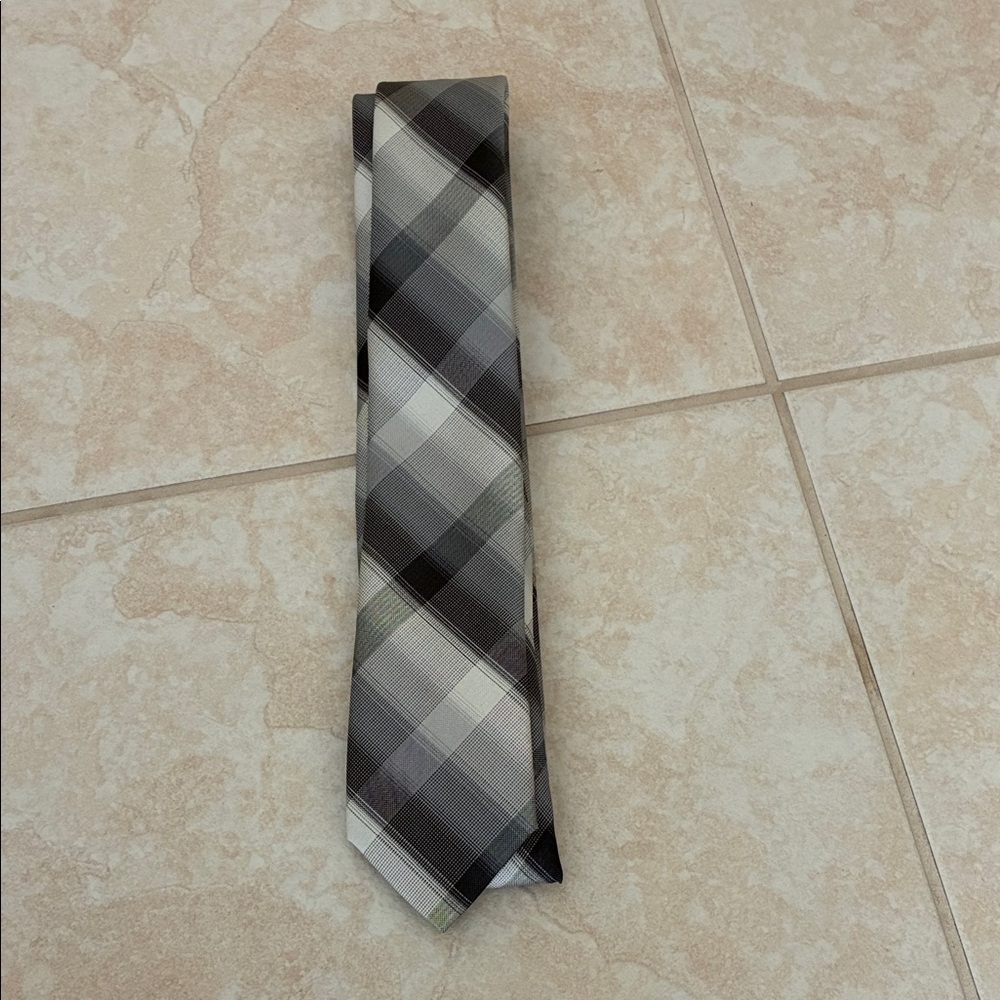 Haggar Black and Gray Checkered Men's Tie